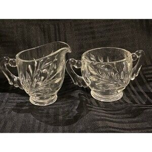 Vintage Indiana Glass Willow creamer and sugar bowl set